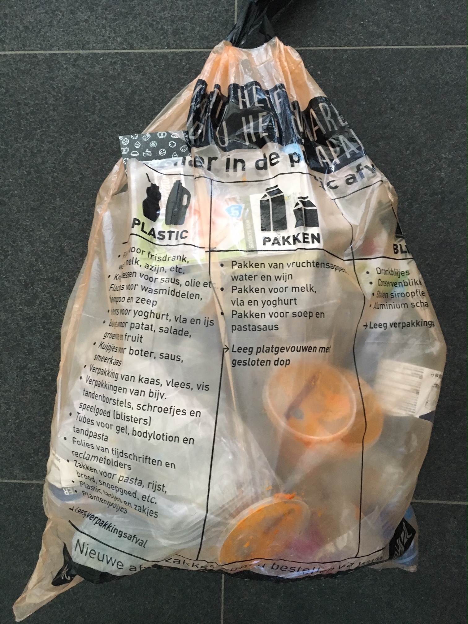 Plastic afval Plan Tij Dordrecht